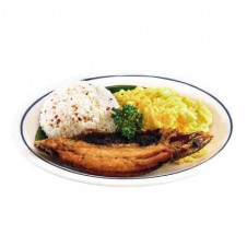 Fried Bangus by bizu